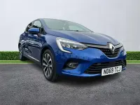 Used Renault Clio Iconic 100 HP (73 kW) 2019 Blue Hatchback