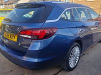 Used Vauxhall Astra Elite 150 HP (110 kW) 2016 Blue Estate