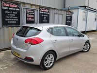 Used Kia Ceed 126 HP (92 kW) 2012 Silver Hatchback