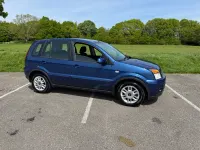 Used Ford Fusion Zetec 2009 Blue Hatchback