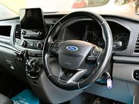 Used Ford Transit Custom 130 HP (95 kW) 2021 White Van