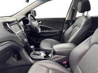 Used Hyundai Santa Fe Premium SE 200 HP (147 kW) 2017 Pure white SUV