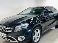 Begagnad Mercedes GLA200 156 HK (114 kW) 2018 Svart SUV