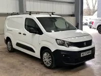 Usado Peugeot Partner 100 HP (73 kW) 2020 Branco Monovolume
