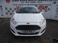 Used Ford Fiesta Zetec 82 HP (60 kW) 2014 White Hatchback