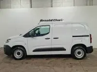 Used Citroën Berlingo 100 HP (73 kW) 2024 White MPV