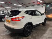 Used Nissan Qashqai N-TEC 110 HP (80 kW) 2015 White SUV