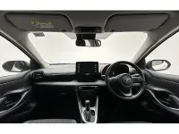 Used Toyota Yaris 114 HP (83 kW) 2023 White Hatchback