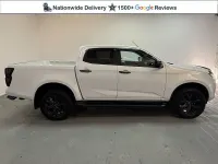 Second-hand Isuzu D-Max 163 CP (119 kW) 2023 Alb Pickup