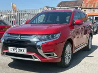 Used Mitsubishi Outlander P-HEV 2019 Red Estate