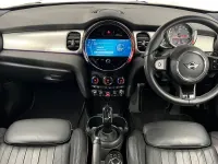 Gebraucht Mini Cooper S Exclusive 176 PS (129 kW) 2022 Silber Kleinwagen