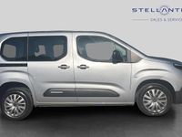 Usado Citroën Berlingo 128 HP (94 kW) 2024 Cinzento Monovolume
