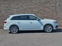 Used Audi Q7 S-Line 231 HP (169 kW) 2019 White SUV