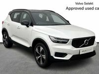 Used Volvo XC40 R-Design 208 HP (152 kW) 2022 White SUV