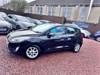 Używany Ford Fiesta Zetec 100 KM (73 kW) 2019 Czarny Hatchback