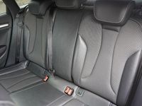 Begagnad Audi A3 S-Line 150 HK (110 kW) 2014 Röd Halvkombi