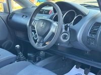 Used Honda Jazz SE 82 HP (60 kW) 2007 Silver Hatchback