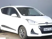 Used Hyundai i10 Premium 87 HP (63 kW) 2017 White Hatchback