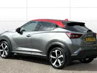 Usado Nissan Juke Tekna 143 CV (105 kW) 2023 Gris SUV