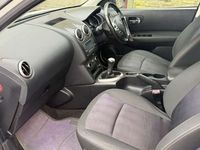 Used Nissan Qashqai N-TEC 117 HP (86 kW) 2012 White SUV