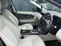 Used Land Rover Discovery Sport SE 180 HP (132 kW) 2017 Black SUV