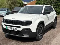 Used Jeep Avenger EV Summit 114 kW (156 HP) 2025 White SUV