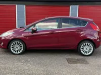 Used Ford Fiesta Titanium 94 HP (69 kW) 2011 Pink Hatchback