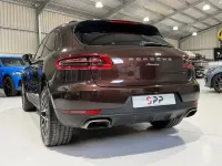 Used Porsche Macan 252 HP (185 kW) 2017 Brown SUV