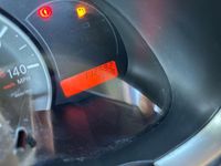 Usado Nissan Micra S 98 HP (72 kW) 2011 Preto Citadino