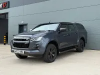 Used Isuzu D-Max 163 HP (119 kW) 2022 Grey Pickup
