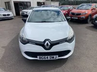 Used Renault Clio Expression 75 HP (55 kW) 2014 White Hatchback