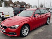 Begagnad BMW 320 Comfort Edition 2016 Röd Kombi