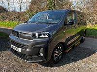 Nuevo Citroën Spacetourer 177 CV (130 kW) 2025 Gris Monovolumen