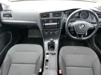 Used VW Golf VII SE 150 HP (110 kW) 2017 Yellow Hatchback