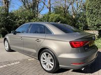 Begagnad Audi A3 Sport 2015 Grå Sedan