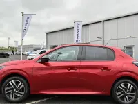 Second-hand Peugeot 208 Allure Premium 102 CP (75 kW) 2022 Hatchback