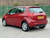 Used Kia Venga 125 HP (91 kW) 2011 Red Hatchback