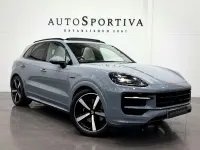 Begagnad Porsche Cayenne 2024 Grå SUV