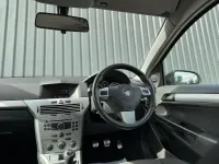 Used Vauxhall Astra 2006 Black Hatchback