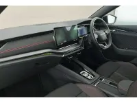 Used Skoda Octavia vRS 195 HP (143 kW) 2025 Hyper green Estate