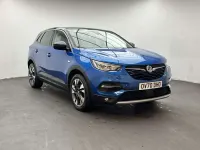Used Vauxhall Grandland X SRi 130 HP (95 kW) 2020 Blue SUV