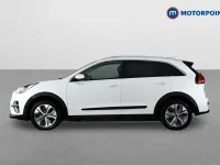 Used Kia e-Niro 150 kW (204 HP) 2022 White SUV