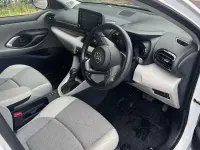 Used Toyota Yaris 91 HP (66 kW) 2021 White Hatchback