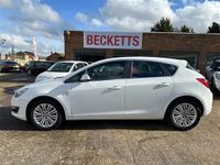 used Vauxhall Astra 1.4 EXCITE 5d 98 BHP