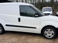 Käytetty Fiat Doblò 90 HP (66 kW) 2016 Valkoinen Tila-auto