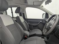 Used VW Caddy Maxi Life Life 102 HP (75 kW) 2012 Black MPV