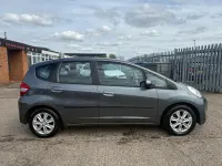 Used Honda Jazz ES 99 HP (72 kW) 2013 Grey Hatchback