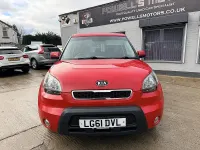 Second-hand Kia Soul 126 CP (92 kW) 2011 Roșu SUV