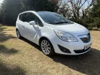 Used Vauxhall Meriva 2012 White MPV