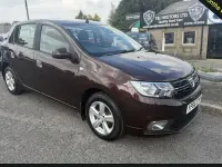 Used Dacia Sandero Lauréate 90 HP (66 kW) 2017 Brown Hatchback